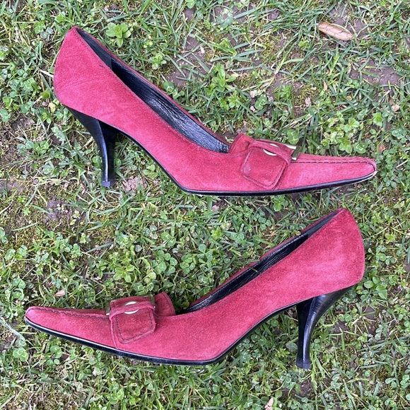 Prada Suede Heels - size 37 1/2 - Picture 3 of 8